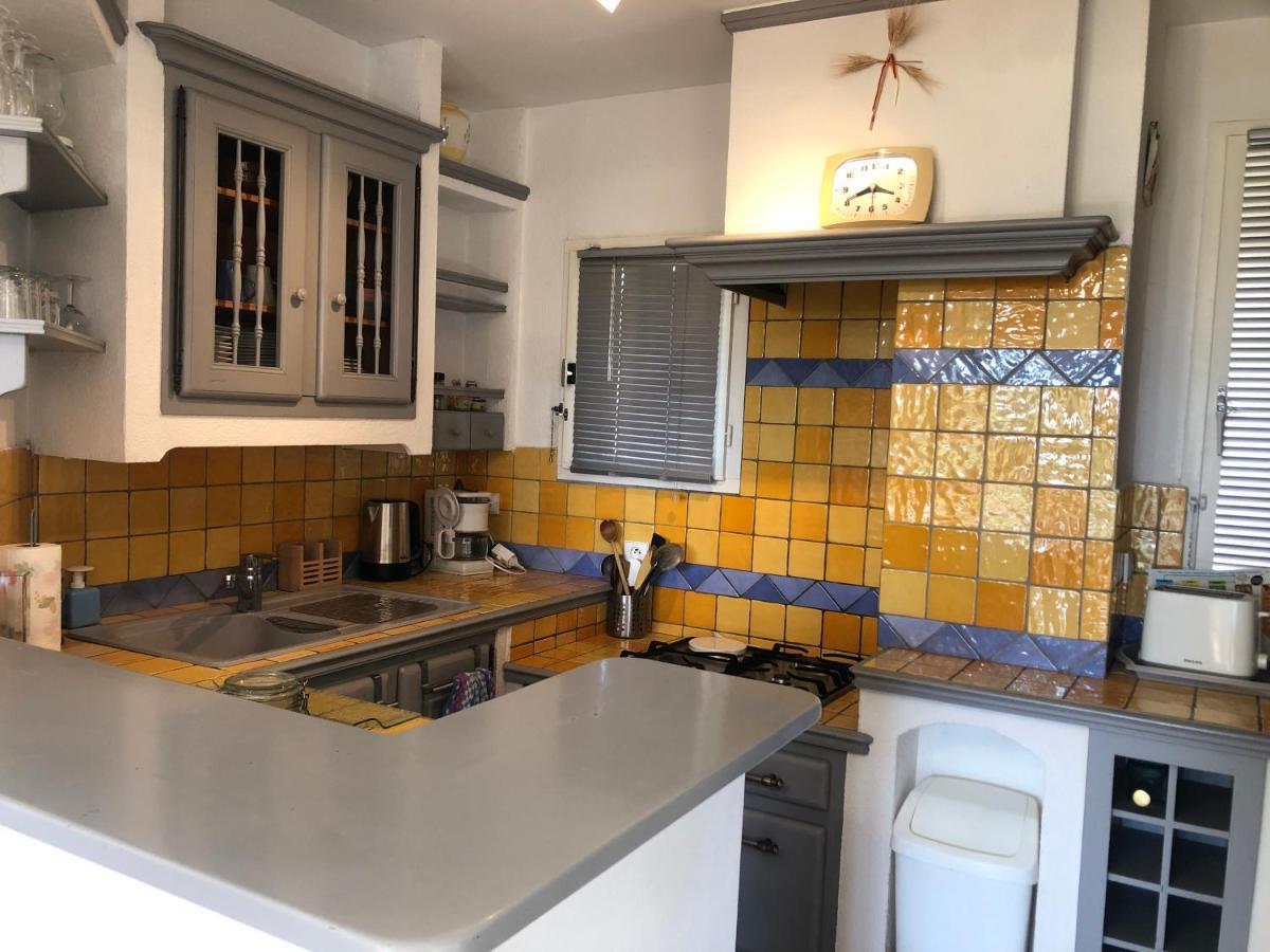 Appartement 60M2 - 2 Chambres A Une Minute Des Plages, Parking Prive Sausset-les-Pins Exterior foto